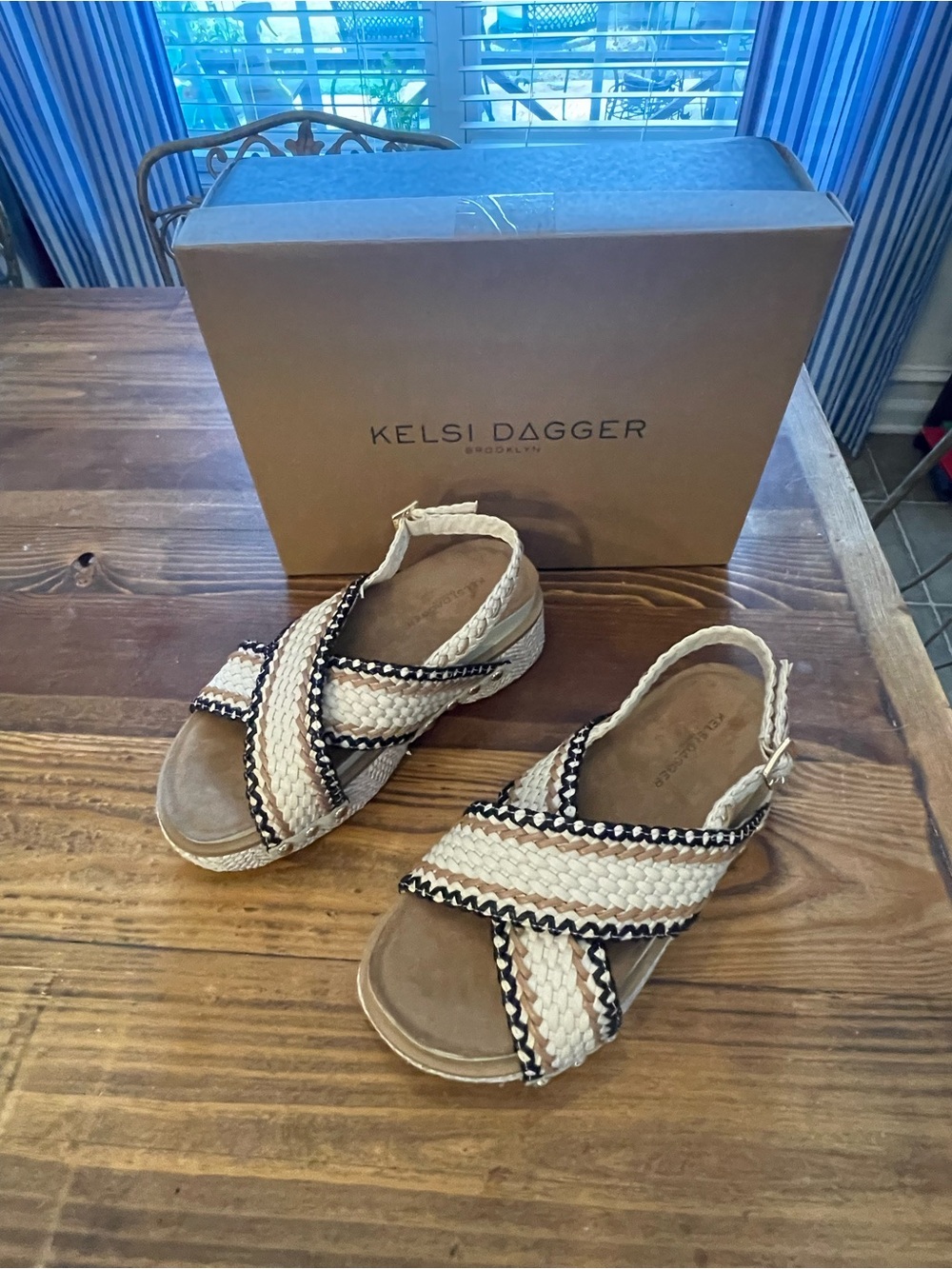 NIB 6.5 Anthropologie Kelsie Dagger Braided Slingback Sandals - Beige & Black